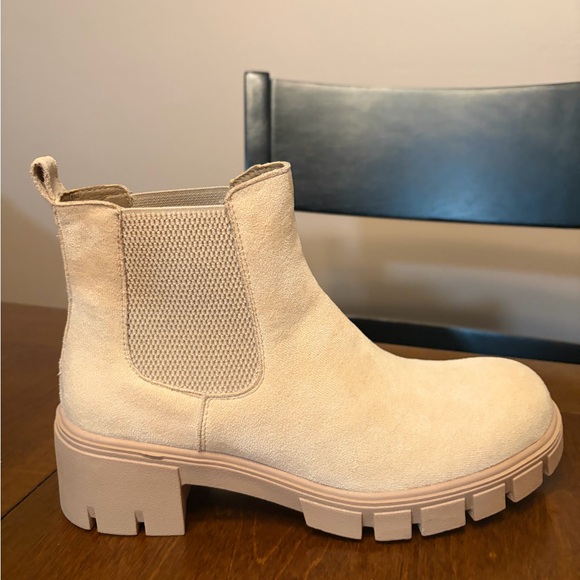 Women's Beige Ankle Boots - Picture 4 of 5